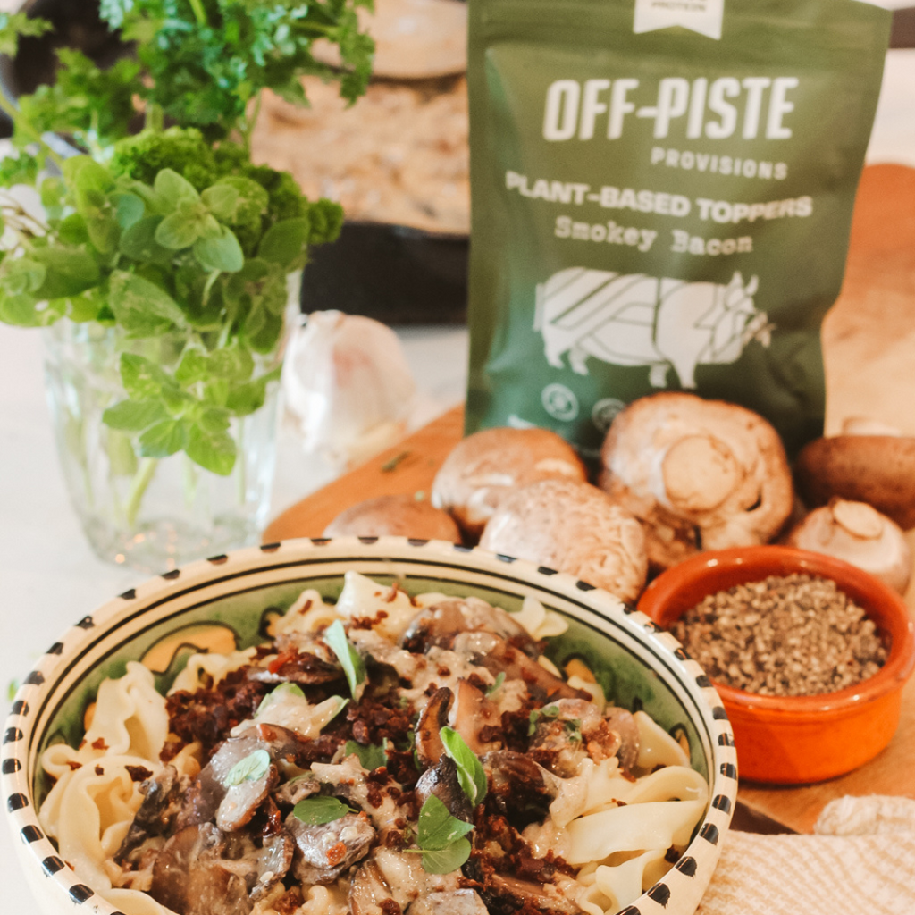 RECIPE: CREAMY MUSHROOM PASTA WITH OFF-PISTE PROVISIONS SMOKEY BACON TOPPERS